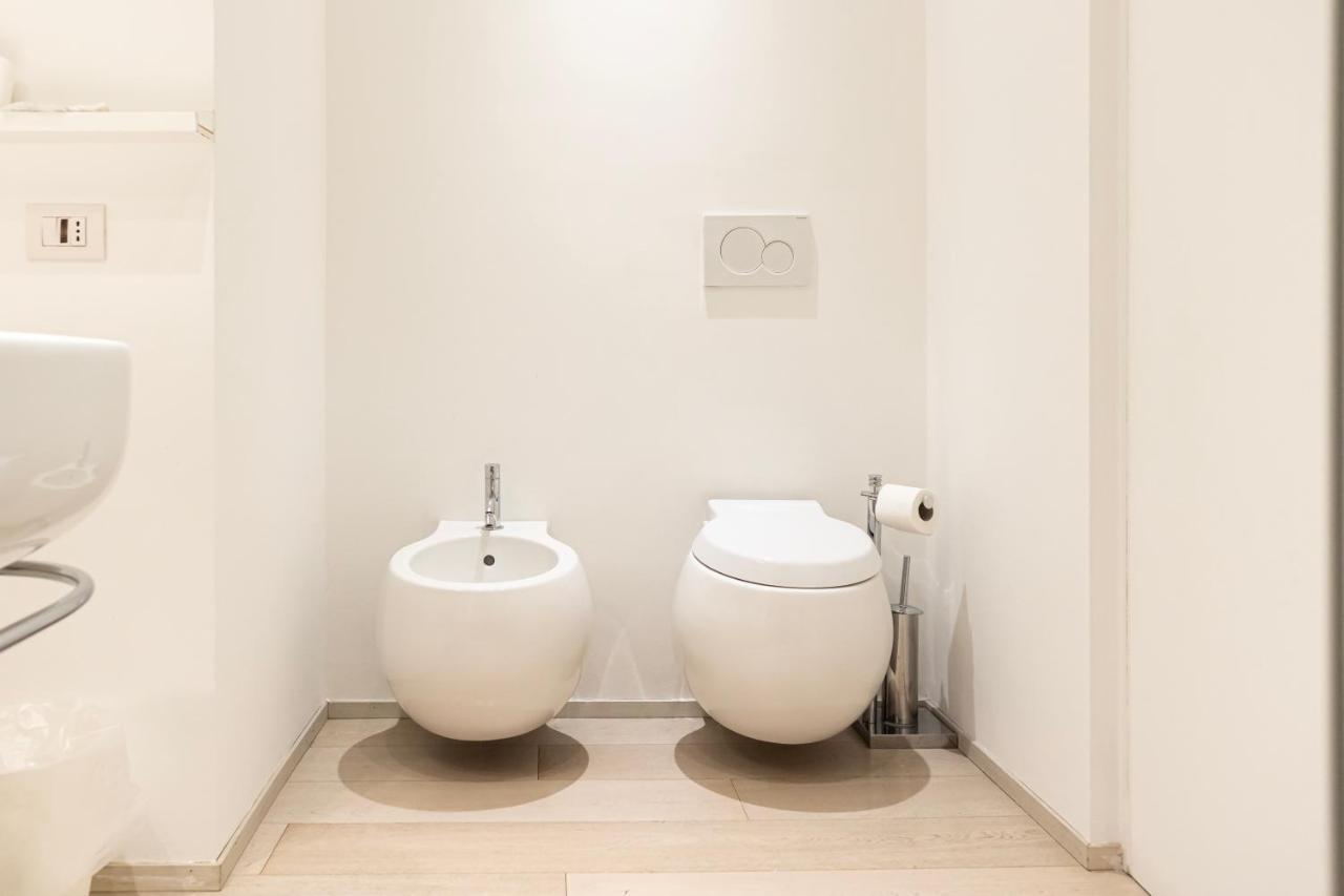 Elegante E Spazioso Quadrilocale In Porta Venezia ميلان المظهر الخارجي الصورة