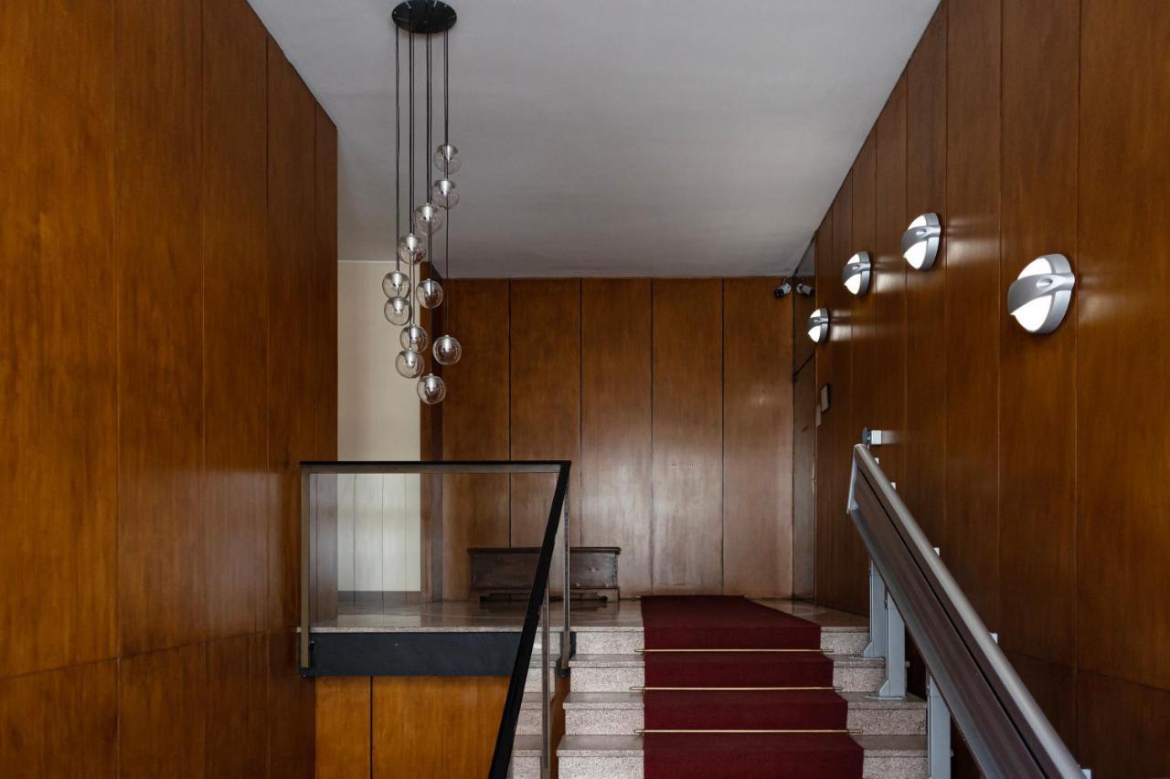 Elegante E Spazioso Quadrilocale In Porta Venezia ميلان المظهر الخارجي الصورة