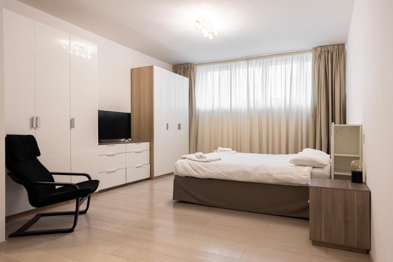 Elegante E Spazioso Quadrilocale In Porta Venezia ميلان المظهر الخارجي الصورة
